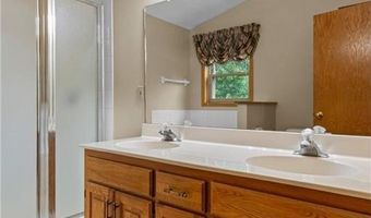 13842 Redwood St NW, Andover, MN 55304