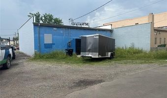 6627 Park Ave, Allen Park, MI 48101