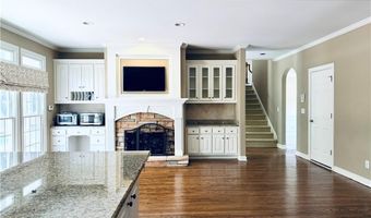 980 Gutter Ct, Alpharetta, GA 30022