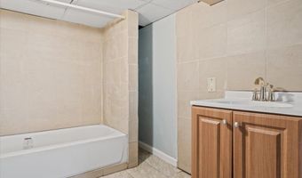 26 E 28TH St, Bayonne, NJ 07002