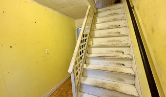 458 Birch St, Bangor, ME 04401