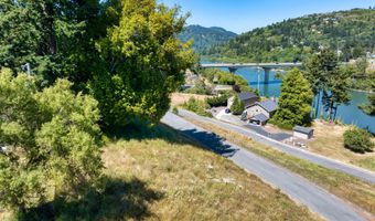 Riverview Dr 5, Brookings, OR 97415