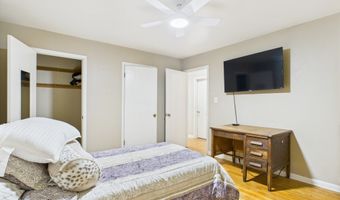 805 Saddle Ct, Anderson, IN 46013