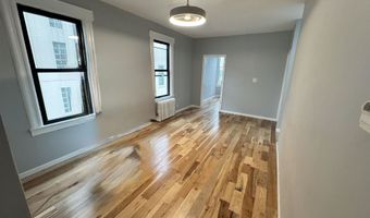136 W 25TH St 2, Bayonne, NJ 07002