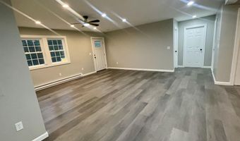 32 Laurel Ln, Albrightsville, PA 18210
