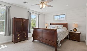 15 Cider Mill Ln, Standish, ME 04084