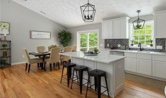 128 Old Quarry Rd, Glocester, RI 02857