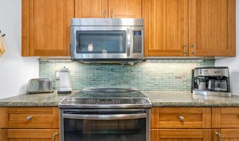 140 UWAPO Rd 39-102, Kihei, HI 96753