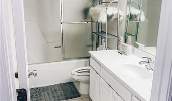 407 NW Saddlebrook Dr, Bentonville, AR 72712