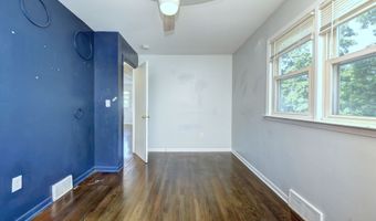 150 Hillcrest Rd, Bridgeport, CT 06606