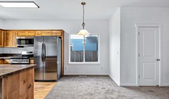 17934 SW NIKS Dr, Beaverton, OR 97003
