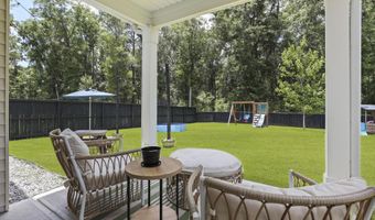158 Thistle Ln, Beaufort, SC 29907