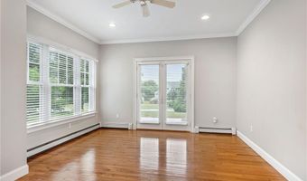 21 Bonnet View Dr, Jamestown, RI 02835