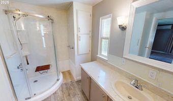 16131 W HOFFELDT Ln 27, Brookings, OR 97415