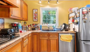 114 Garden Cir, Auburn, ME 04210