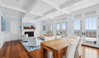 335 Cranberry Hole Rd, Amagansett, NY 11930