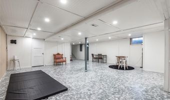 814 Indiana St, Baldwin City, KS 66006