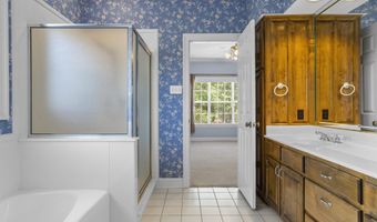 376 Lakeview Blvd, Biloxi, MS 39531