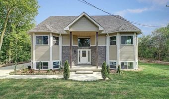 2019 Chalmers Dr, Ann Arbor, MI 48104