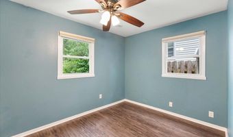 1934 Schlimgen Ave, Madison, WI 53704