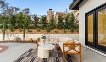 3010 Cadencia St, Carlsbad, CA 92009