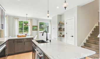 16 Baker Pl, Arden, NC 28704