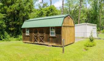 103 Bear Crk, Adel, GA 31620