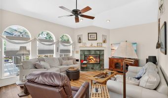 5237 CHISWICK Cir, Belle Isle, FL 32812