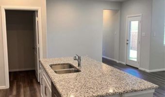 900 Portina Dr, Anna, TX 75409