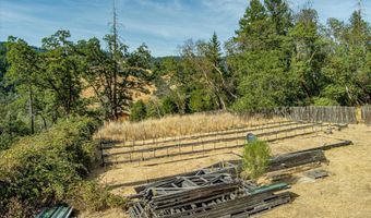 1991 Steelhead Rd, Alderpoint, CA 95511