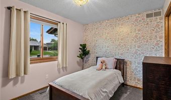 14386 Ebony Ln, Apple Valley, MN 55124