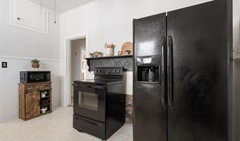 411 D St NW, Ardmore, OK 73401