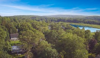 15 Elizabeth Rd, Canton, CT 06019
