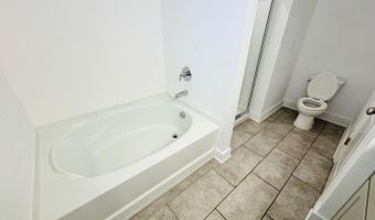 124 Auburn Run Ln, Auburn, GA 30011
