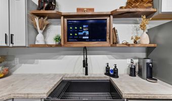 458 S WASHINGTON St, Afton, WY 83110