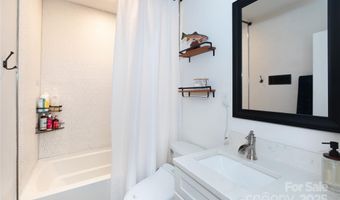3307 Draper Ave, Charlotte, NC 28205