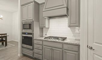 4096 Ellinger Dr, Heath, TX 75126