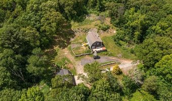 41 Dexter Rock Rd, Lincoln, RI 02865
