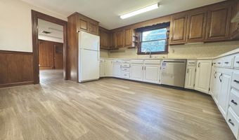 160 Wolcott St, Bristol, CT 06010