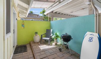507 Kawailoa Rd B, Kailua, HI 96734
