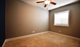 726 35th St SW, Altoona, IA 50009