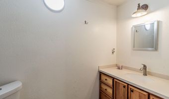 612 LOVERS Ln, Aztec, NM 87410