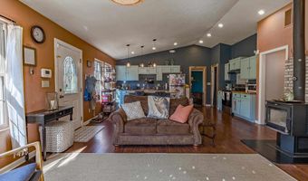 1912 S Orman Ln, Bloomfield, IN 47424
