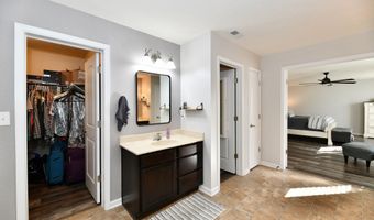 6695 Buhrstone Ln, Avon, IN 46123