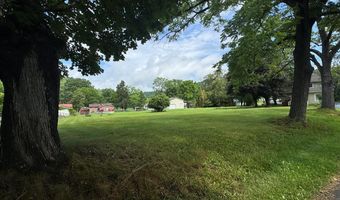 3 RD St, Beaver, WV 25801