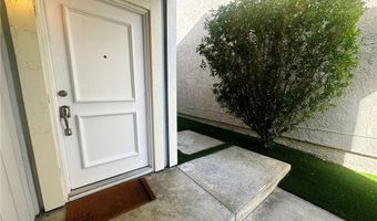 909 S Lake Summit Dr, Anaheim, CA 92807