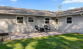 1246 Spruce Tree Ln, Amherst, OH 44001