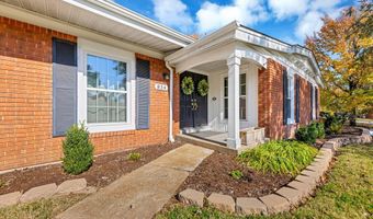 834 Westwood Dr, Ballwin, MO 63011