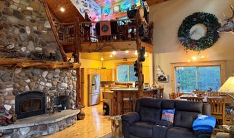 515 Cabarton Rd, Cascade, ID 83611