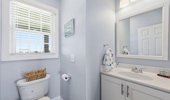 112 Robin Ave B, Atlantic Beach, NC 28512